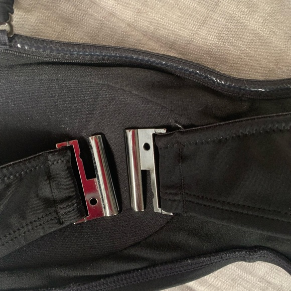 Bikini - Black Halter Top & White/ Navy Bottoms - Picture 10 of 11